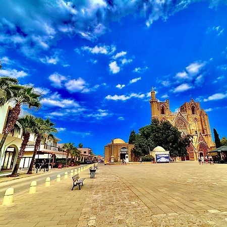 Royal Goddess Guest House, Walled City Famagusta  Buitenkant foto
