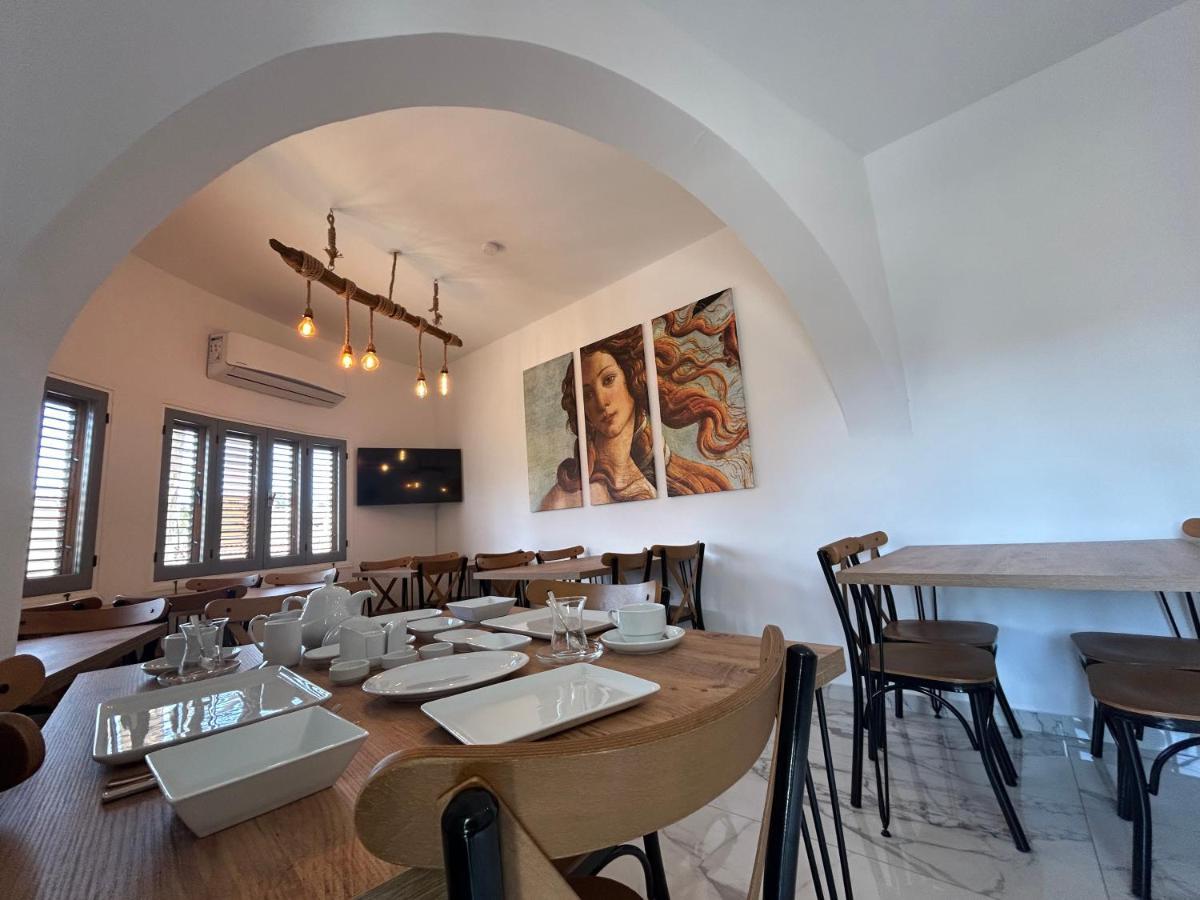 Royal Goddess Guest House, Walled City Famagusta  Buitenkant foto