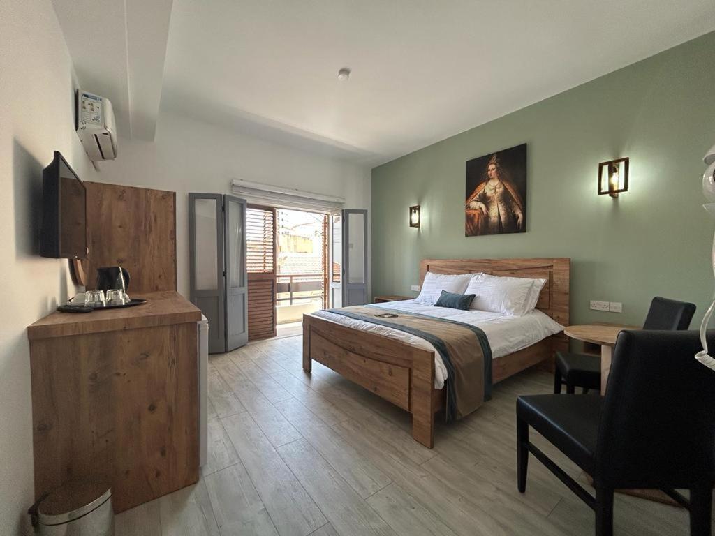 Royal Goddess Guest House, Walled City Famagusta  Buitenkant foto