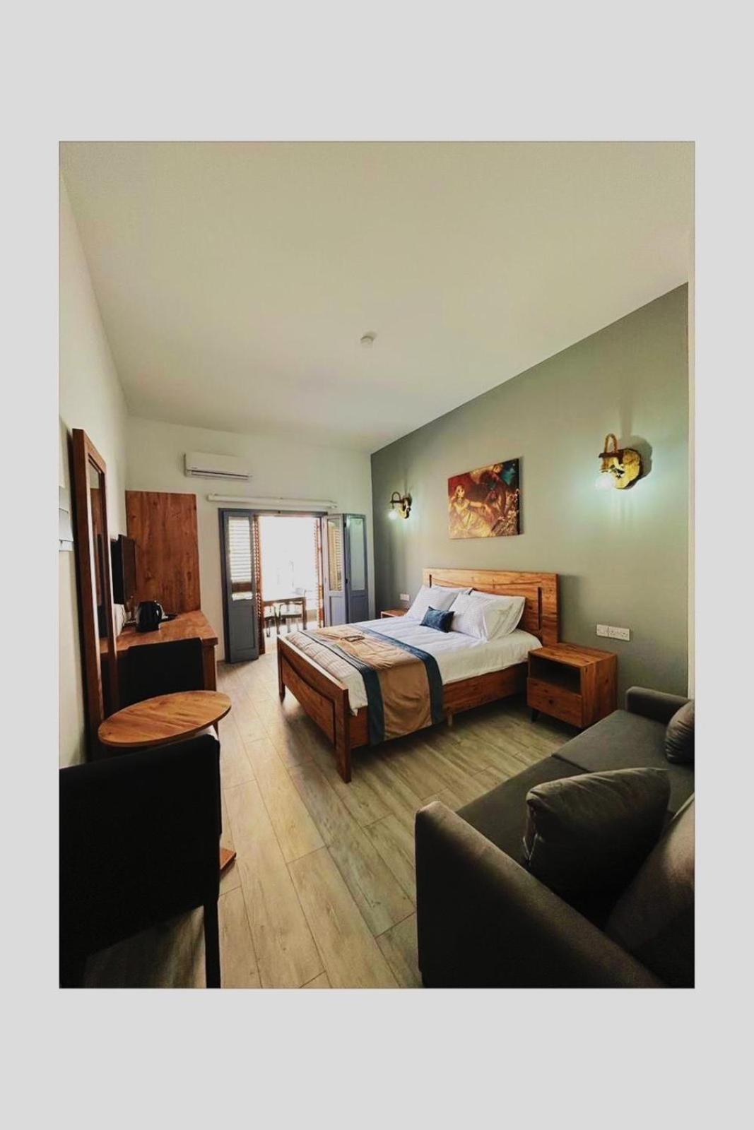 Royal Goddess Guest House, Walled City Famagusta  Buitenkant foto