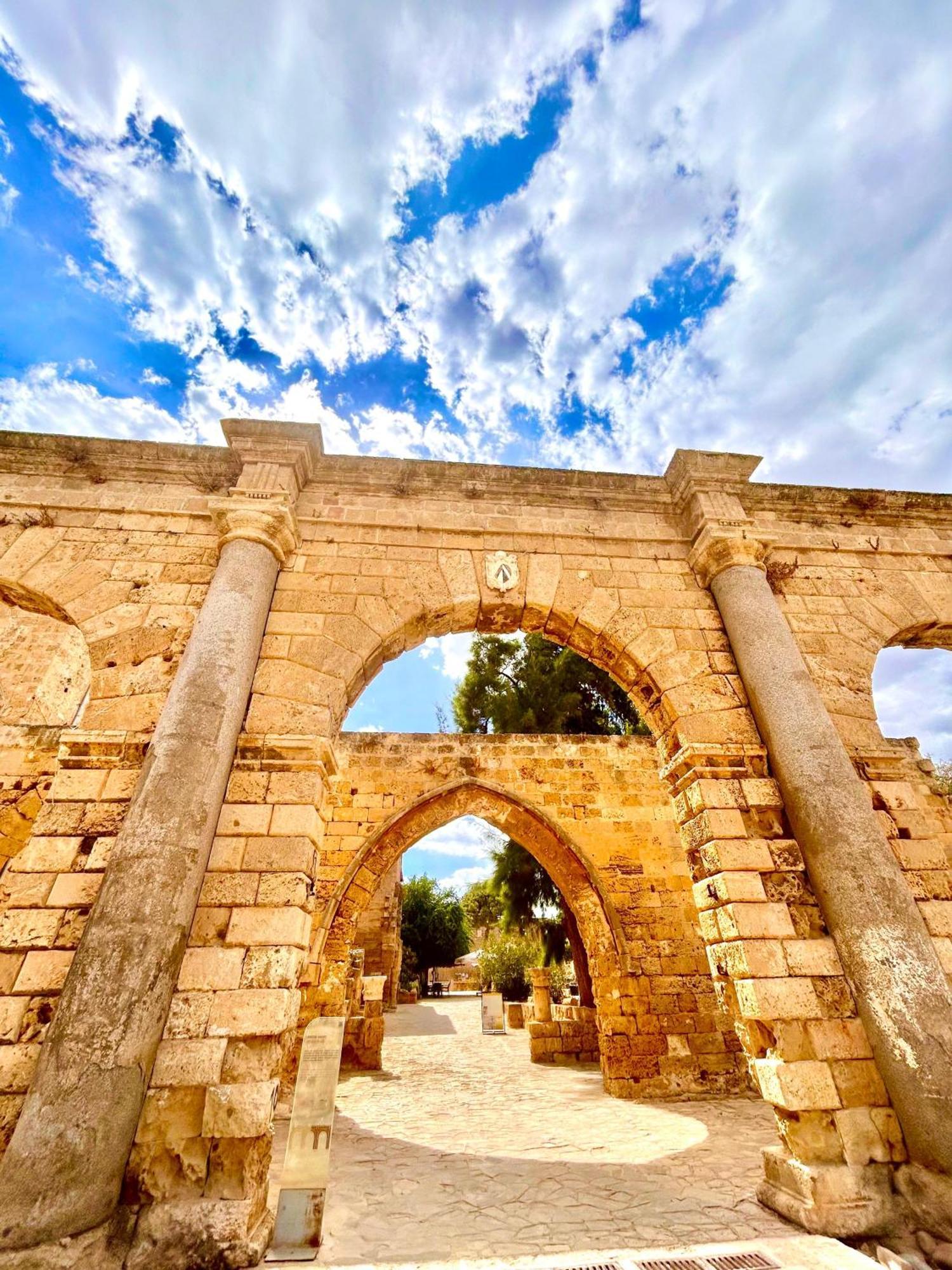 Royal Goddess Guest House, Walled City Famagusta  Buitenkant foto