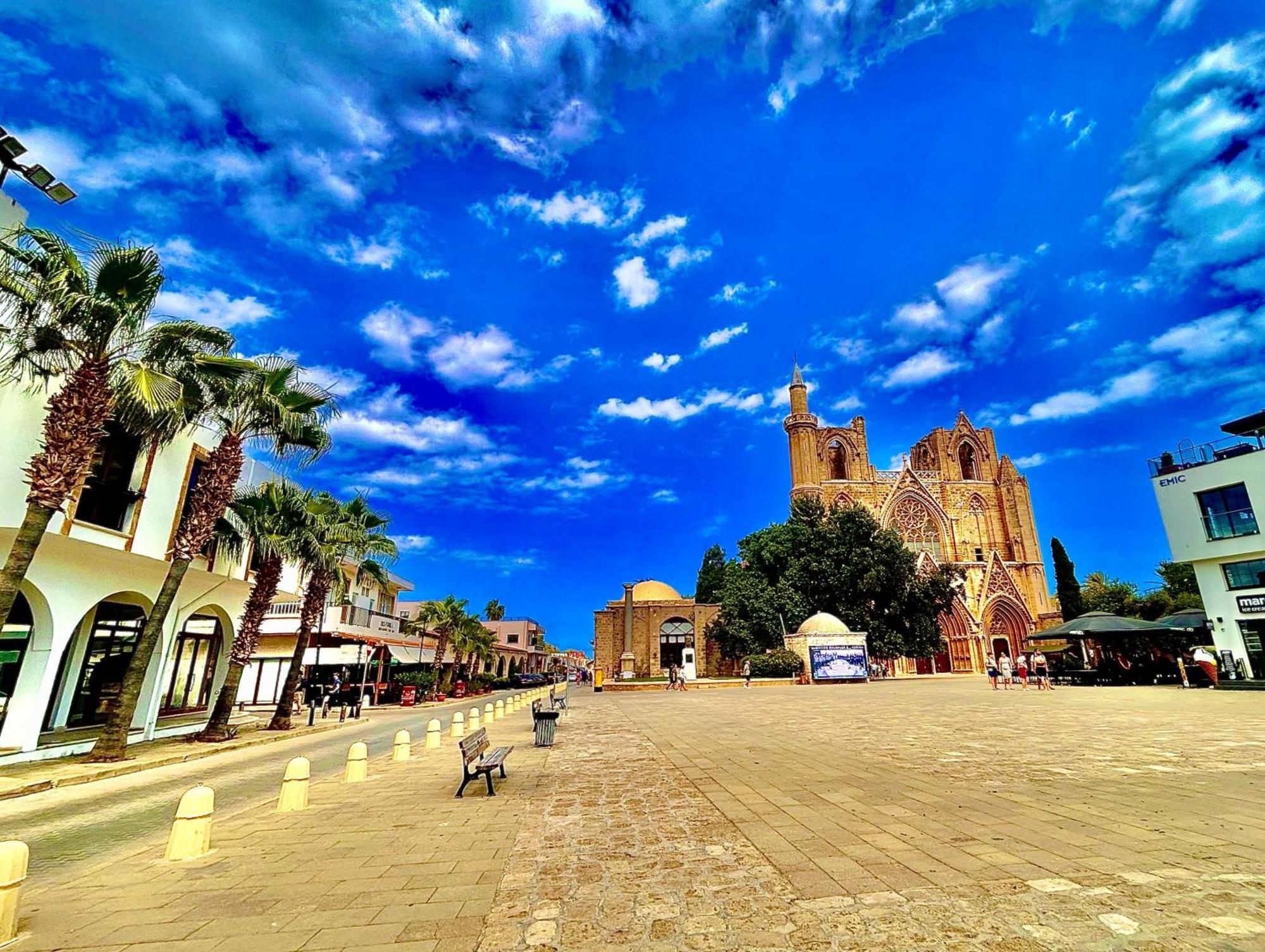 Royal Goddess Guest House, Walled City Famagusta  Buitenkant foto
